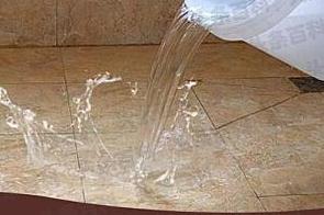 亚东漏水维修 免砸砖防水材料该如何施工